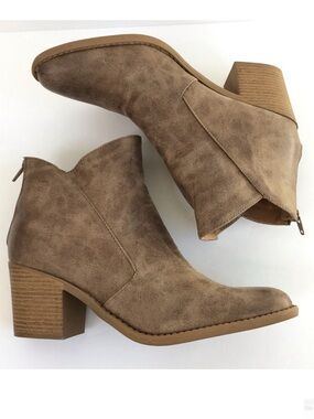JORDANN Boho Ankle Boots Booties NEW Taupe Tan Size 10 Vegan
